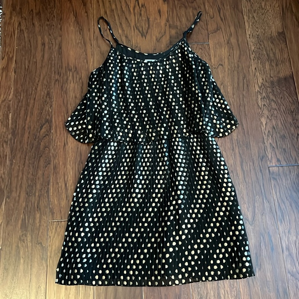 devlin dress